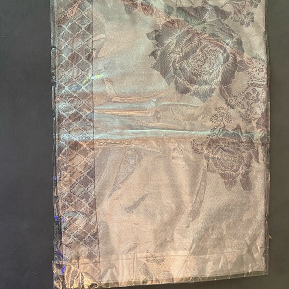 Pashmina &Silk Wrap Scarf 🧣 - Picture 4 of 6